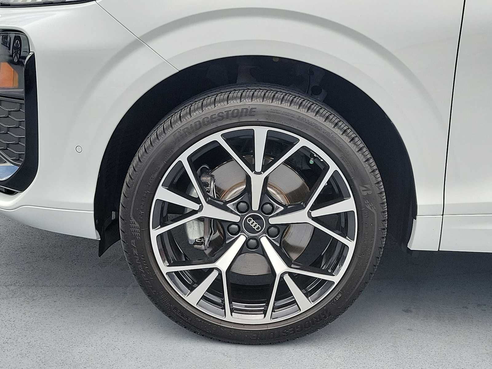 Certified 2026 Audi Q3 quattro 2.0T AWD/4WD image 13
