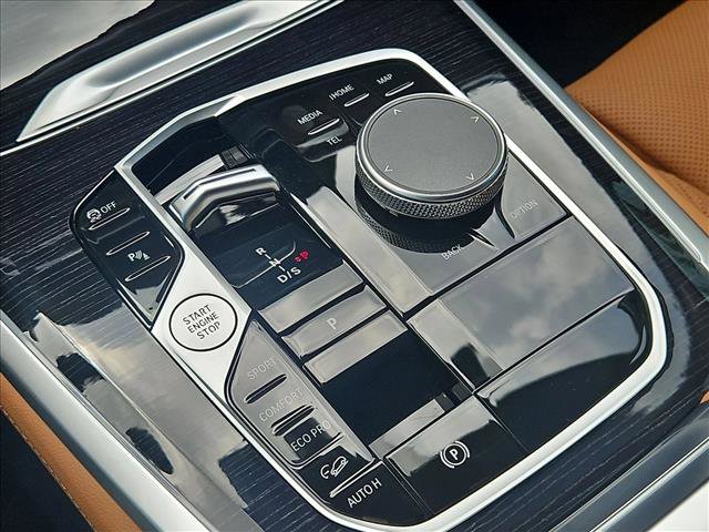 Used 2026 BMW X5 xDrive40i w/ M Sport Package image 12