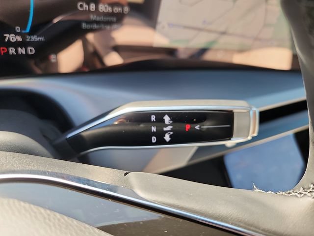 New 2027 Cadillac Vistiq Sport w/ LPO, Floor Liner Package AWD/4WD image 11