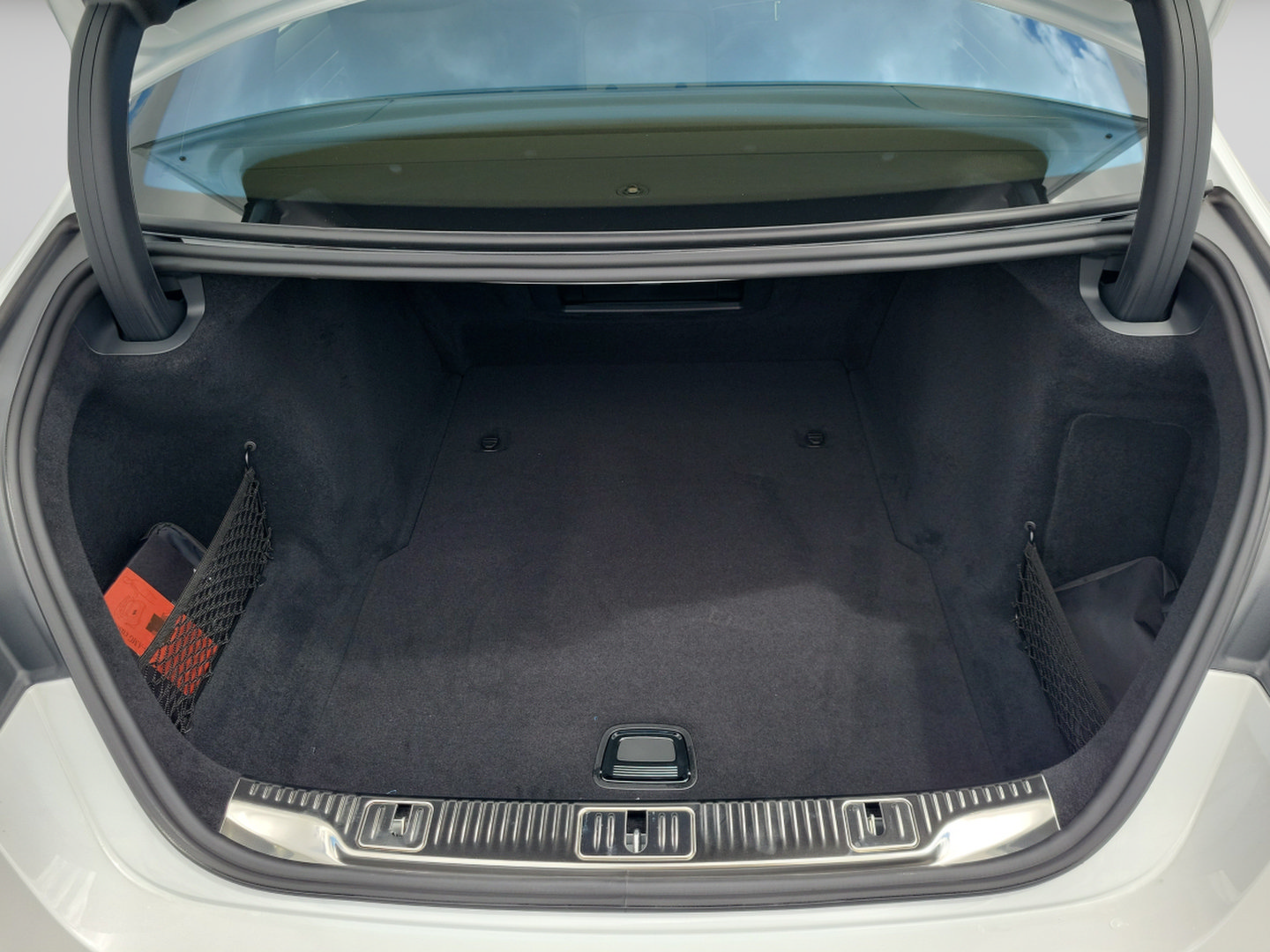 New 2027 Mercedes-Benz S 580 4MATIC Sedan image 5