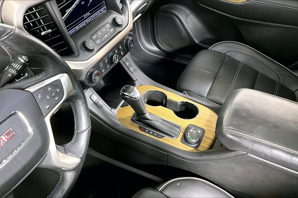 Used 2017 GMC Acadia Denali w/ Technology Package image 16