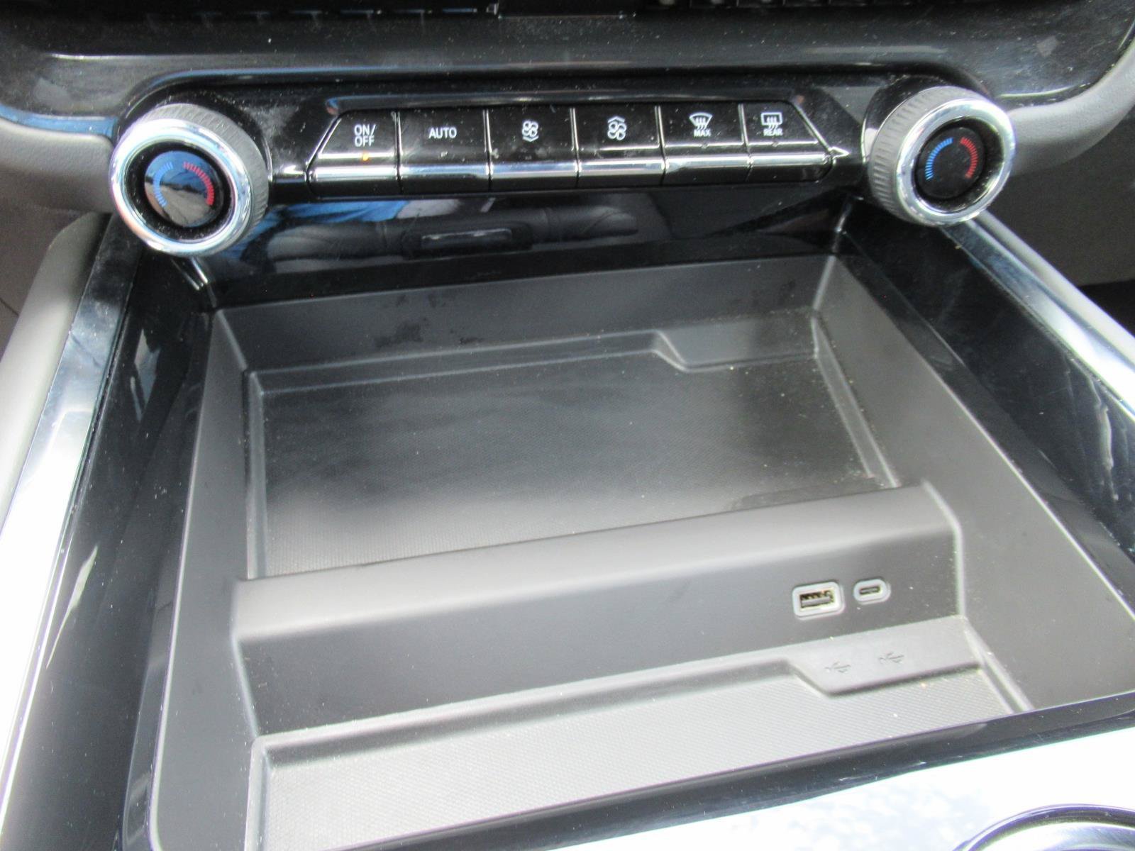 Certified 2025 Chevrolet Tahoe LS AWD/4WD image 26