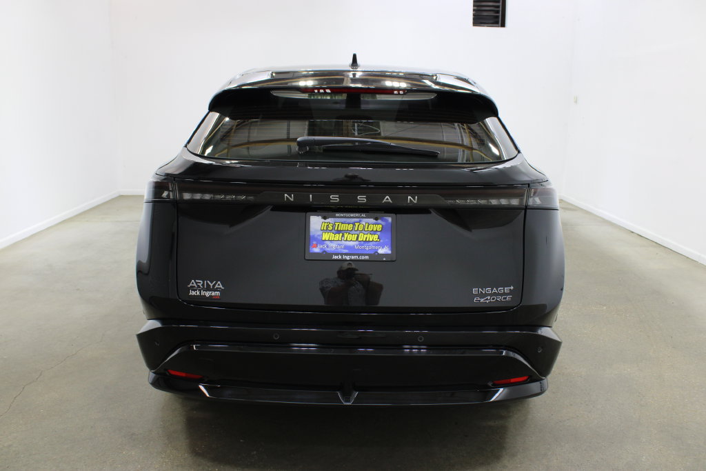Used 2024 Nissan Ariya AWD image 4