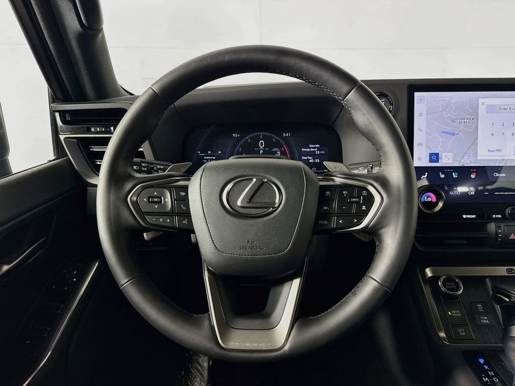 Used 2024 Lexus GX 550 w/ Accessory Package (2T) AWD/4WD image 11