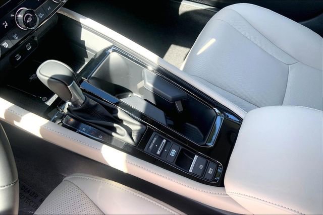 New 2026 Honda Accord Touring image 8
