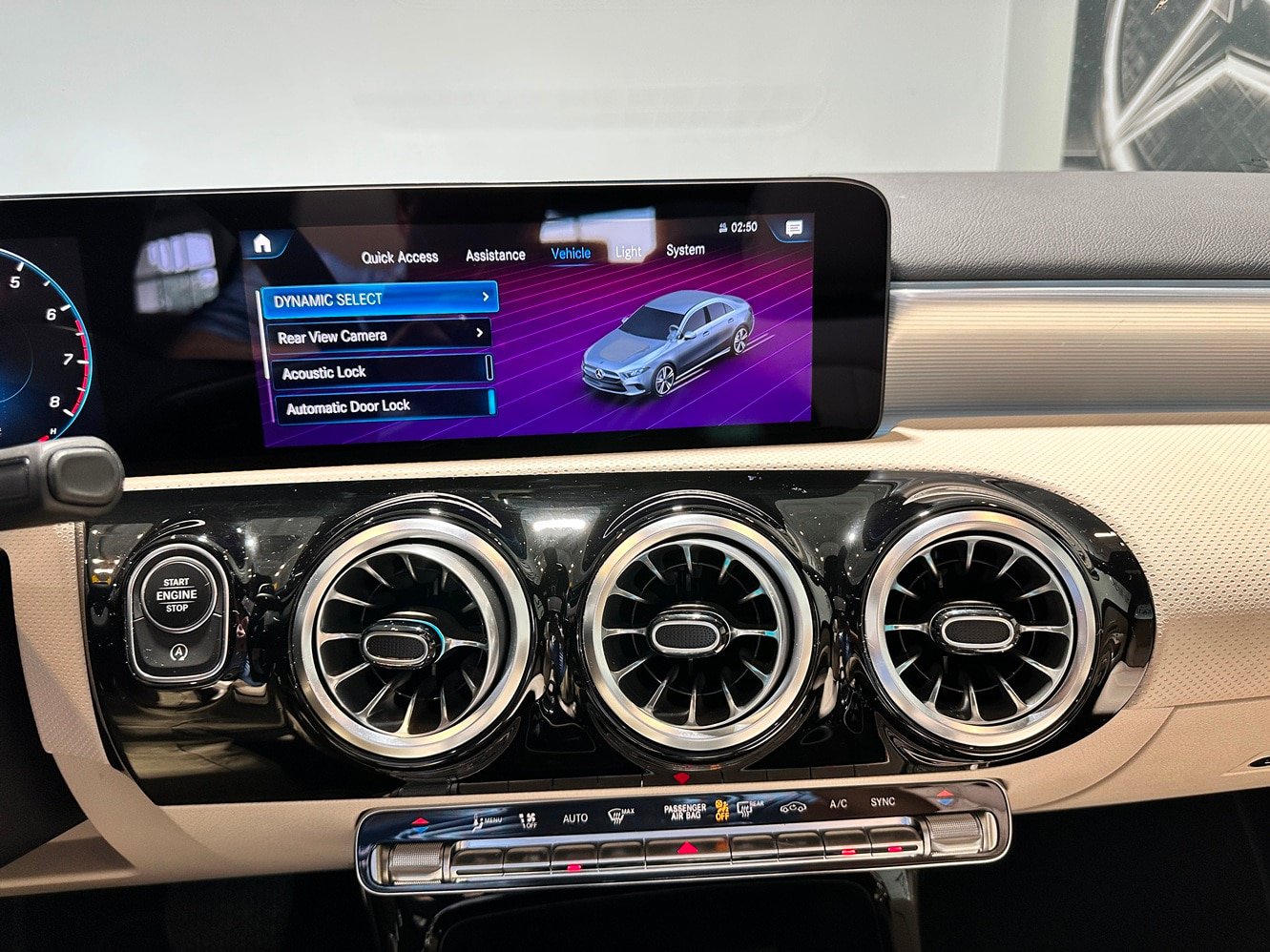 Certified 2022 Mercedes-Benz A 220 4MATIC image 22