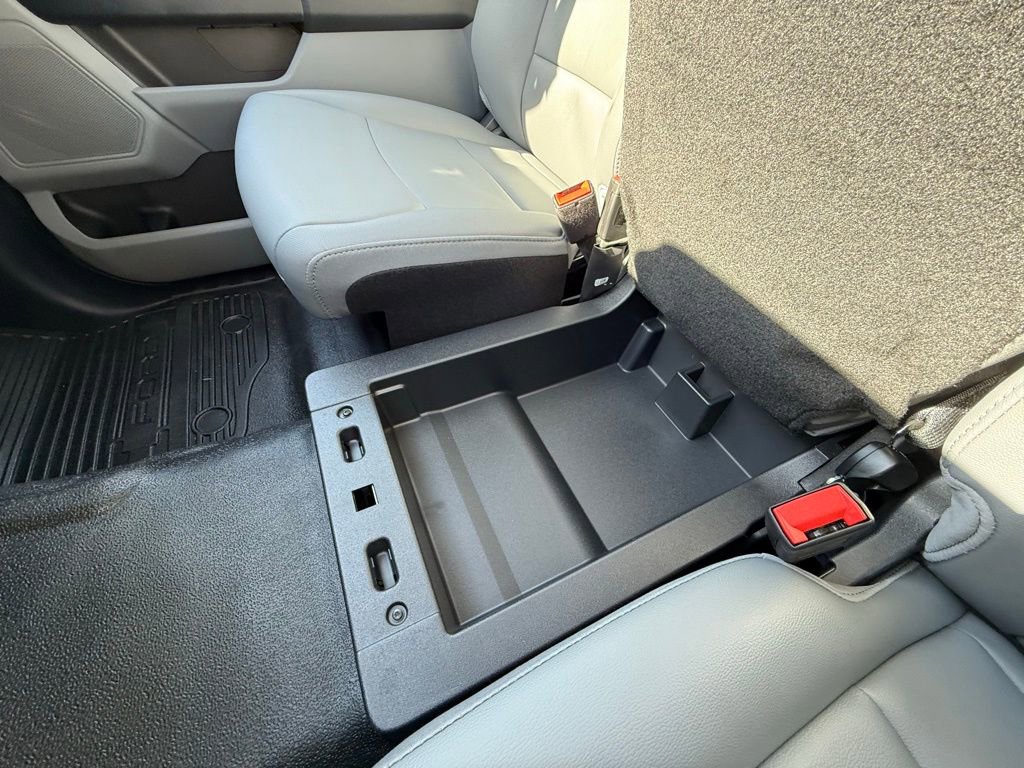 New 2026 Ford F250 XL w/ XL Chrome Package image 26