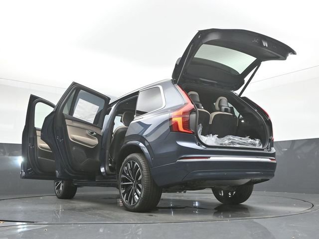 New 2026 Volvo XC90 B6 Plus w/ Protection Package Premier image 56