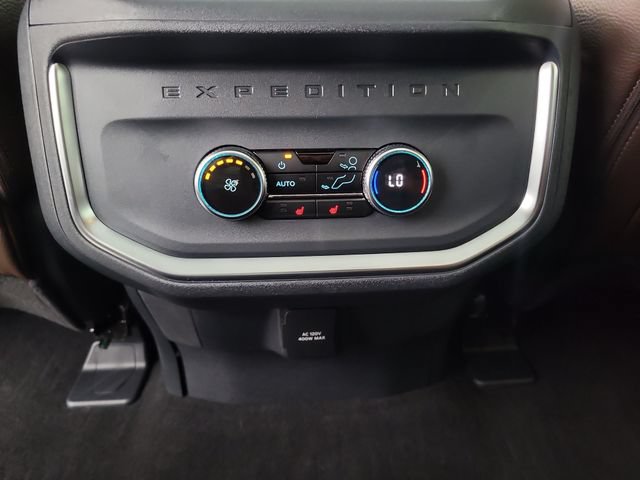 Used 2025 Ford Expedition King Ranch AWD/4WD image 19
