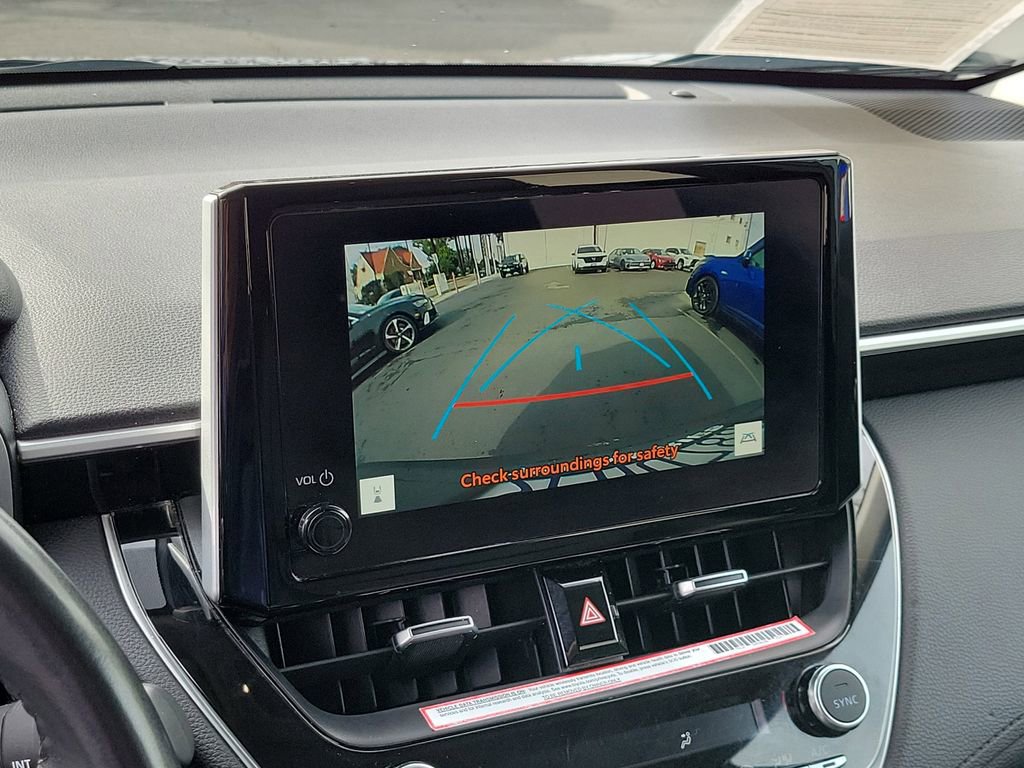 Used 2024 Toyota Corolla Cross XLE w/ Convenience Package image 29