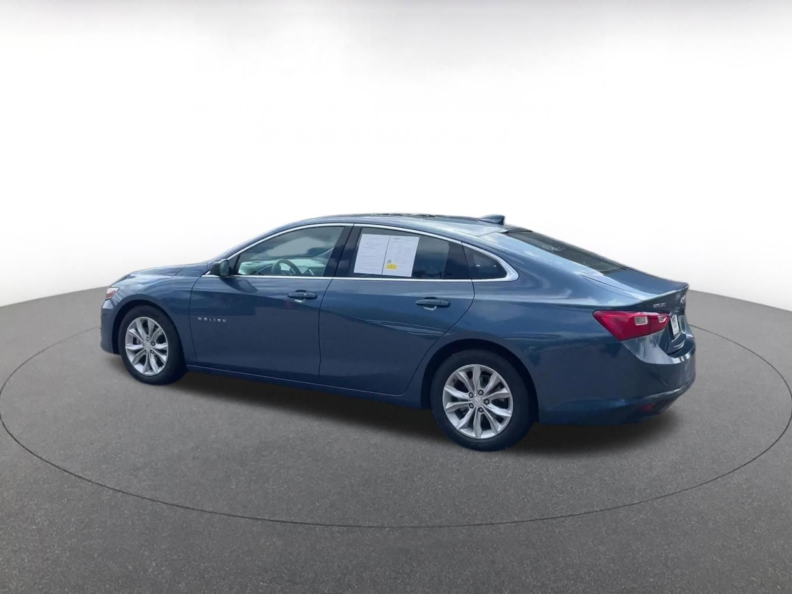 Used 2024 Chevrolet Malibu LT image 9