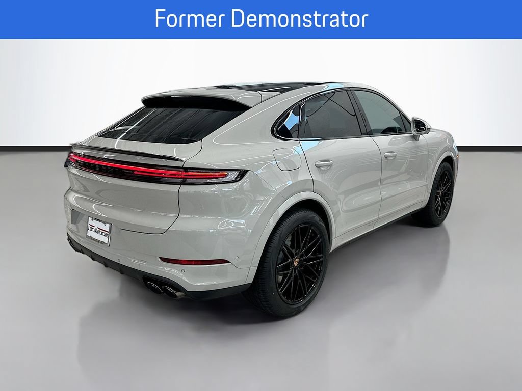 New 2026 Porsche Cayenne Coupe AWD/4WD image 9