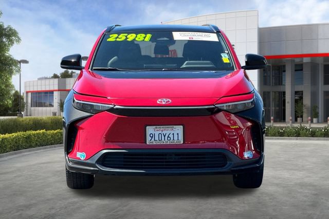 Used 2023 Toyota bZ4X FWD image 11