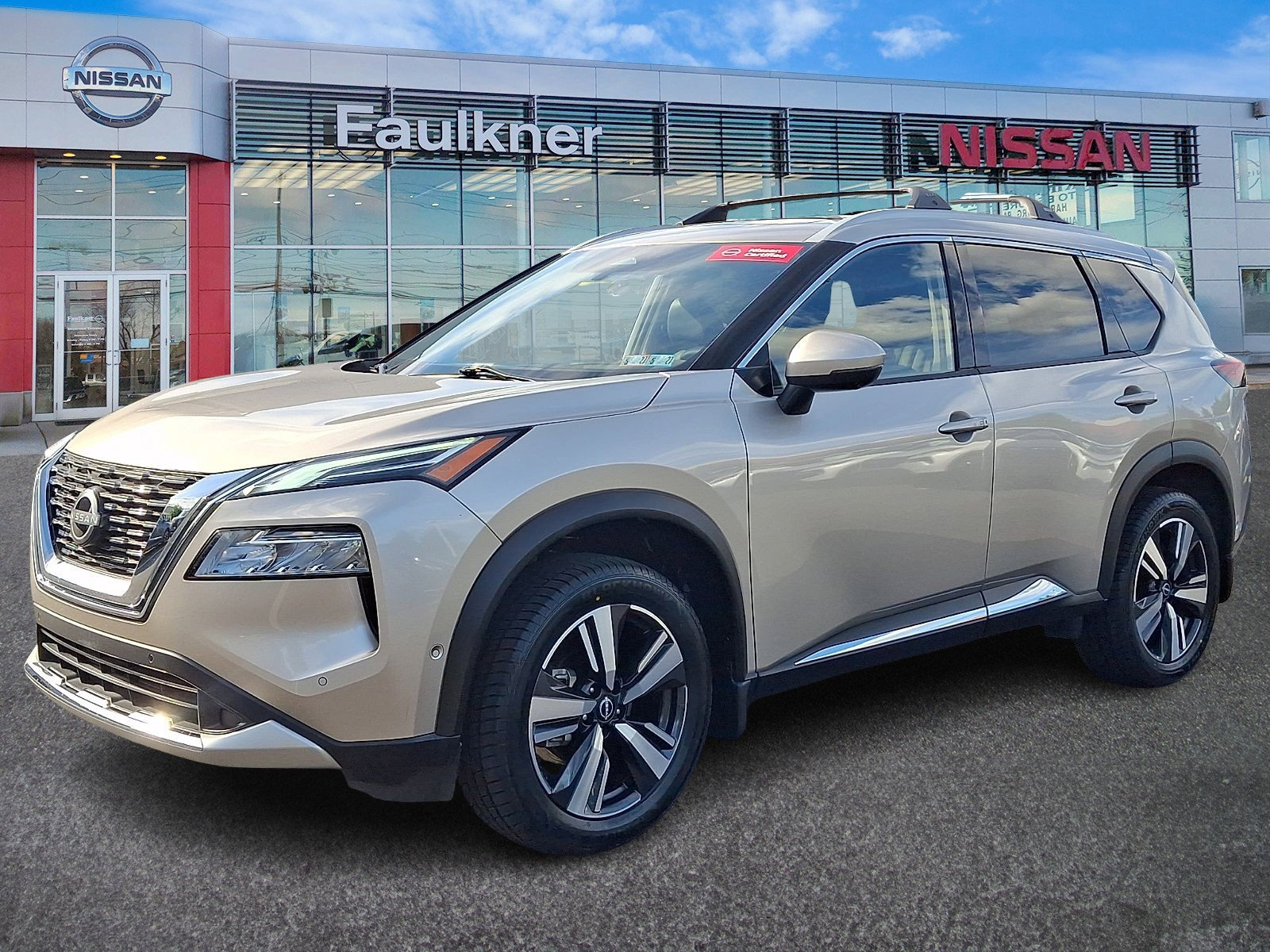 Certified 2023 Nissan Rogue Platinum w/ Platinum Premium Package AWD/4WD image 3