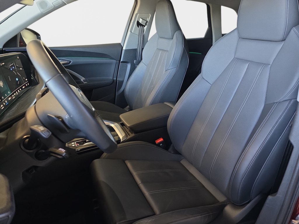 Used 2025 Audi Q5 Premium w/ Premium Plus AWD/4WD image 16