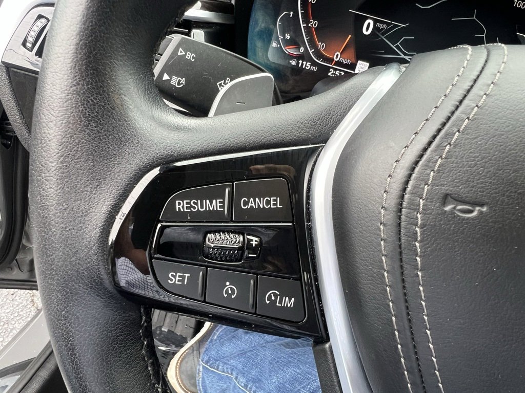 Used 2022 BMW 540i xDrive w/ Premium Package image 15