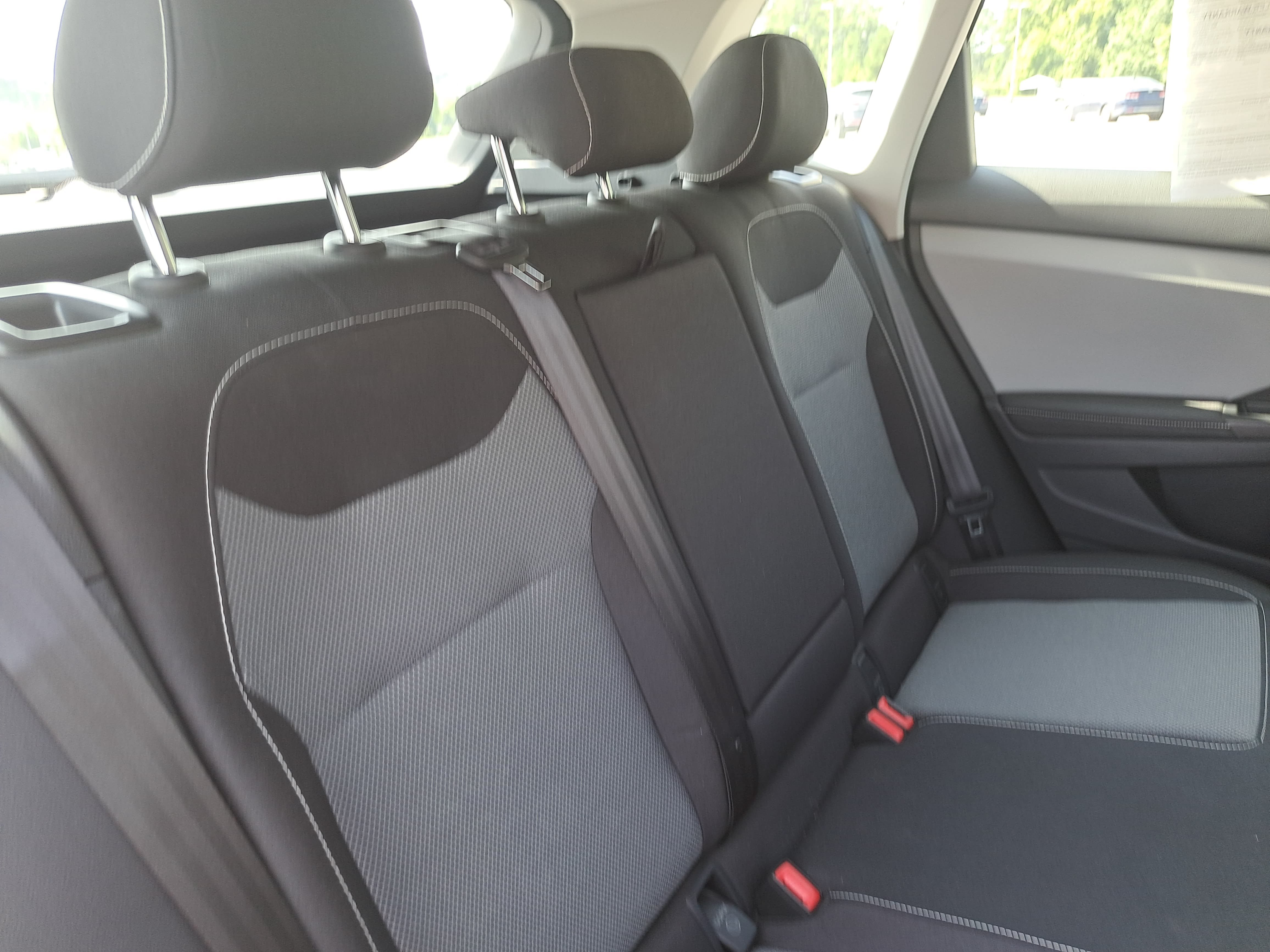 Certified 2024 Volkswagen Taos S FWD image 12