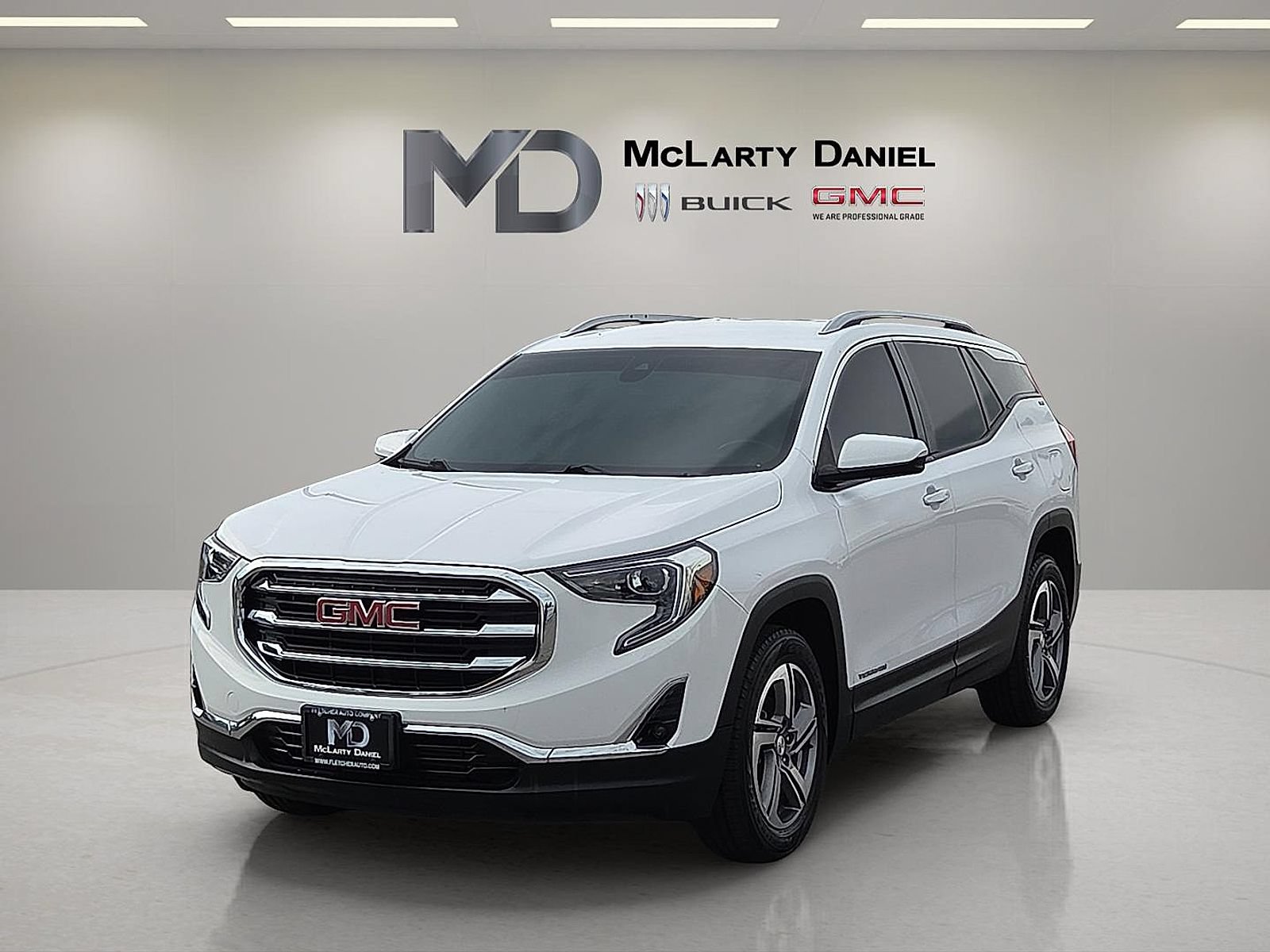 Used 2020 GMC Terrain SLT AWD/4WD image 3
