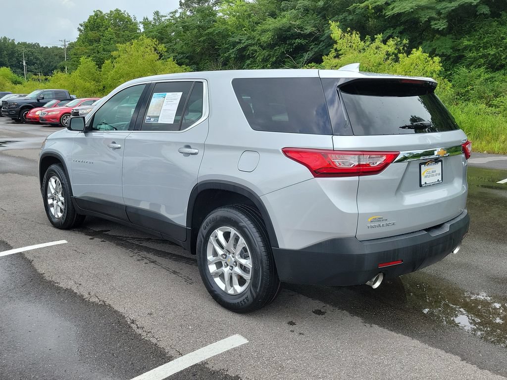 Used 2021 Chevrolet Traverse LS FWD image 5