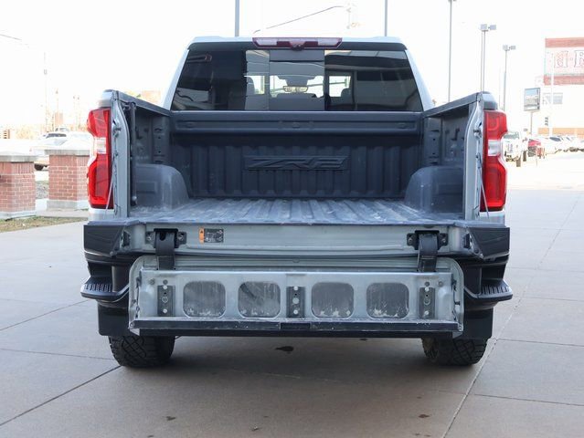 Certified 2023 Chevrolet Silverado 1500 ZR2 w/ Technology Package image 26