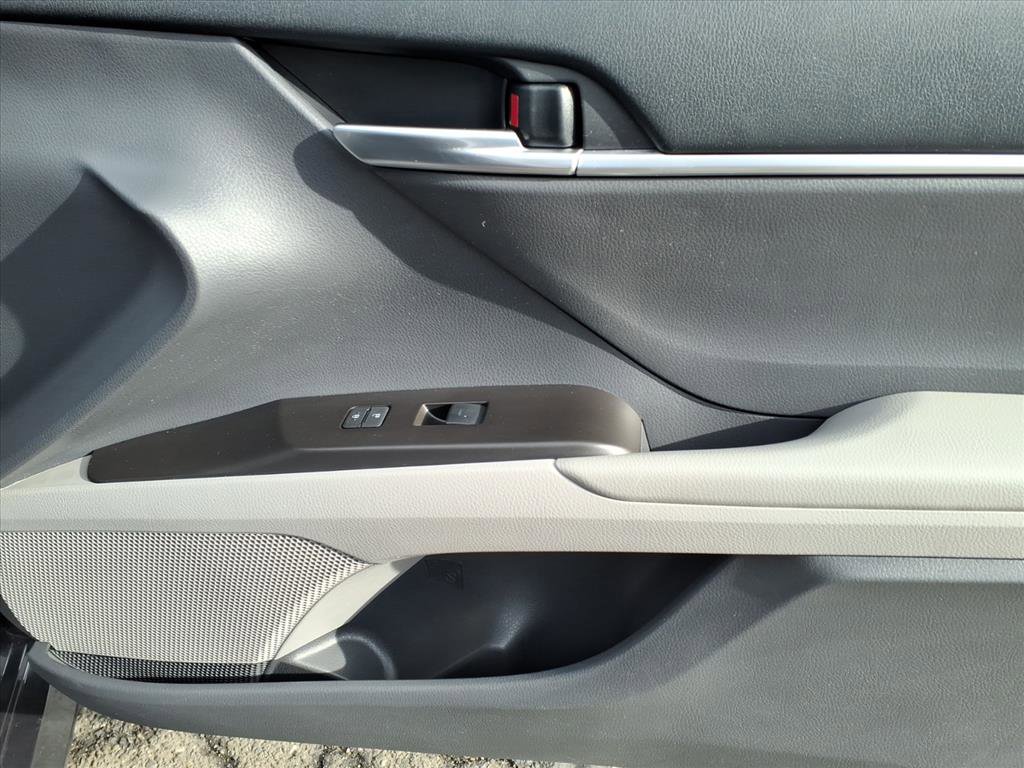 Certified 2023 Toyota Camry LE image 8