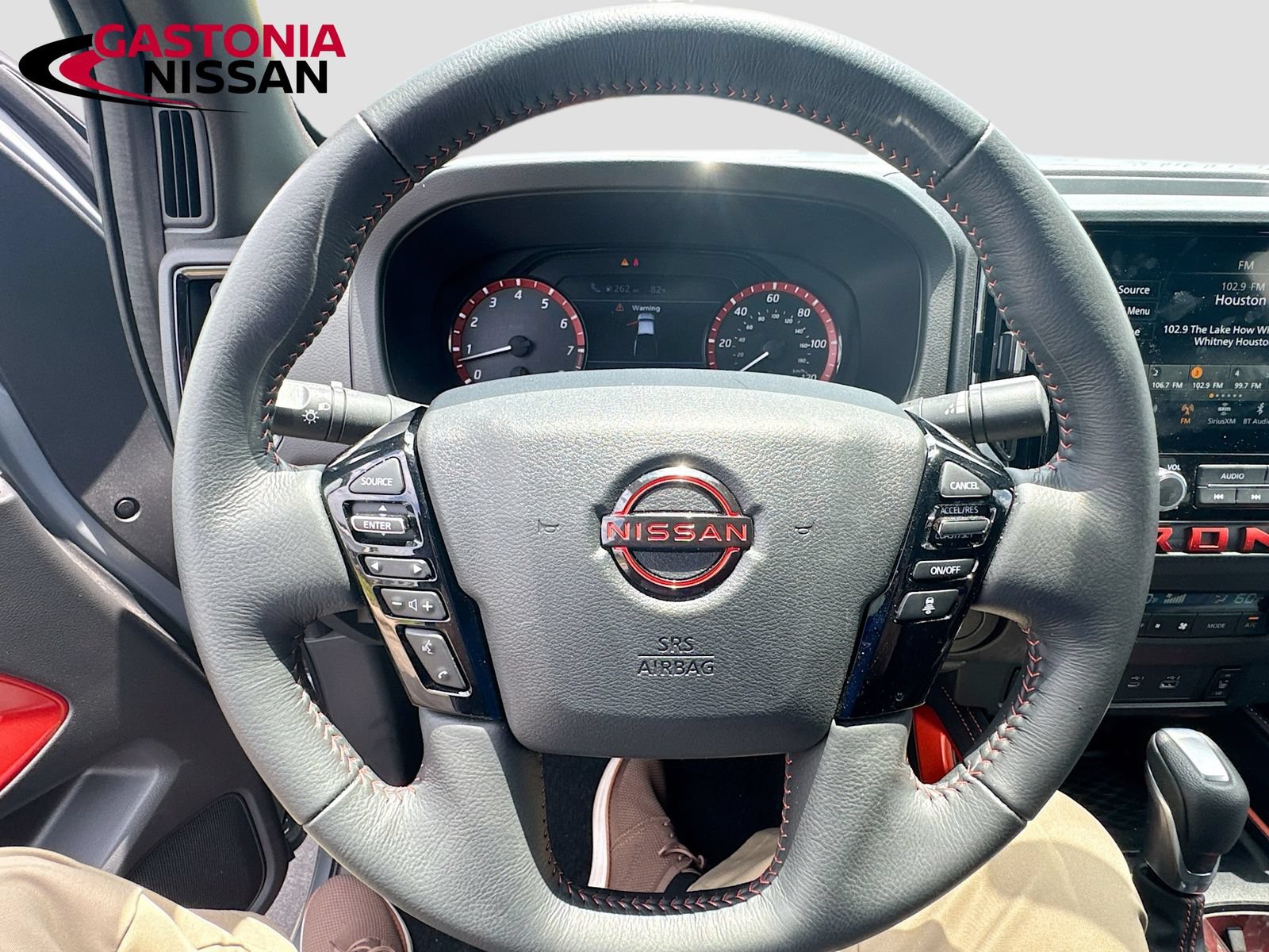 Used 2025 Nissan Frontier Pro-X w/ Pro Convenience Package RWD image 14