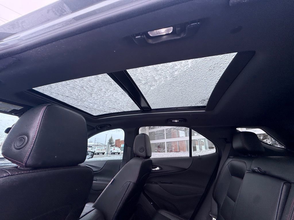 Used 2024 Chevrolet Equinox RS w/ RS Leather Package image 28