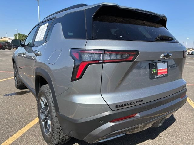 Used 2026 Chevrolet Equinox ACTIV AWD/4WD image 3