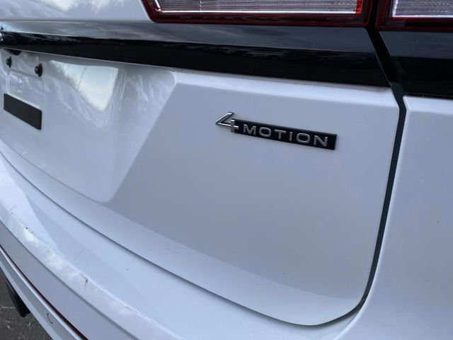 Used 2023 Volkswagen Atlas SEL R-Line image 34