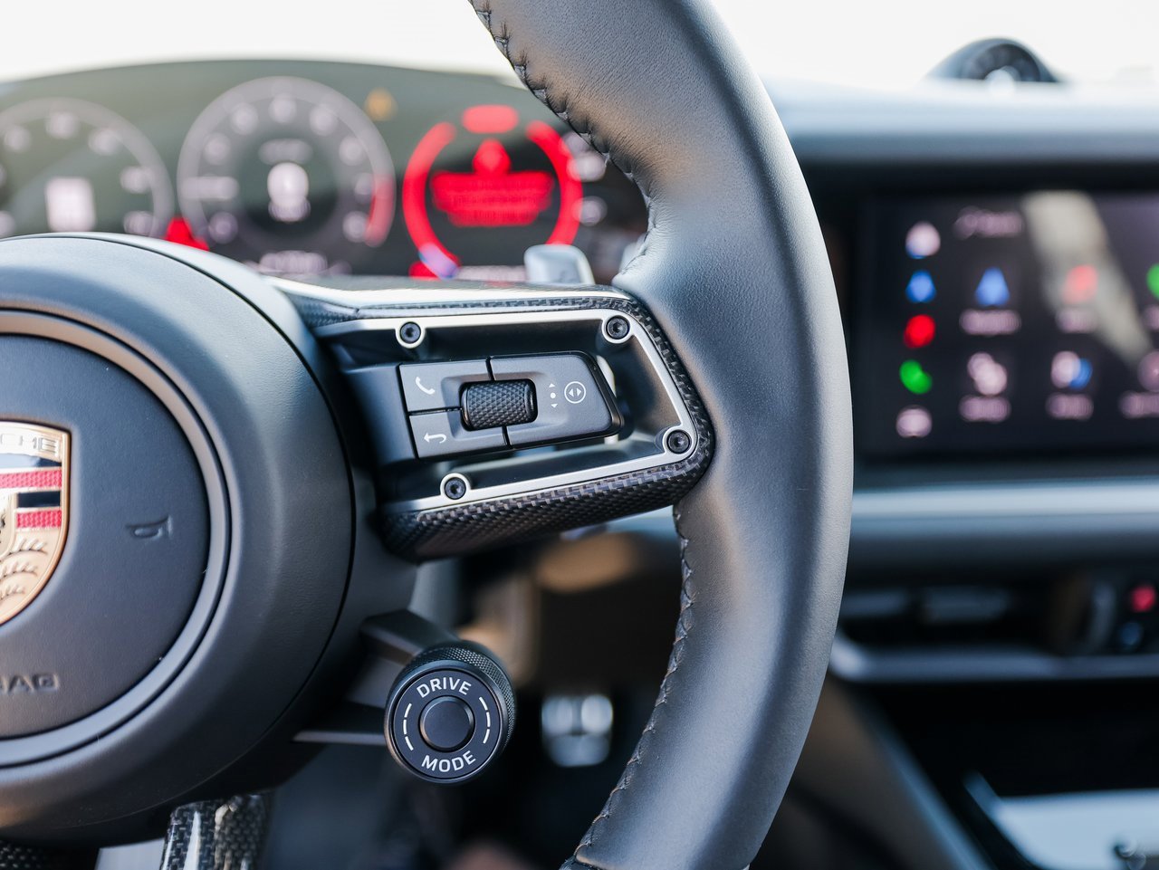 New 2025 Porsche Cayenne GTS image 16