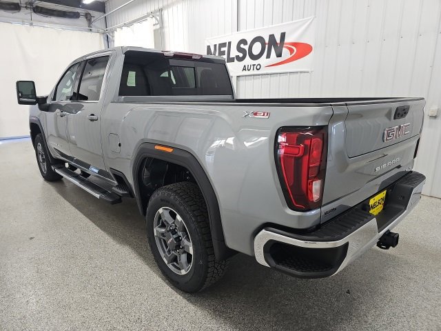 New 2026 GMC Sierra 2500 SLE w/ SLE Value Package; image 8