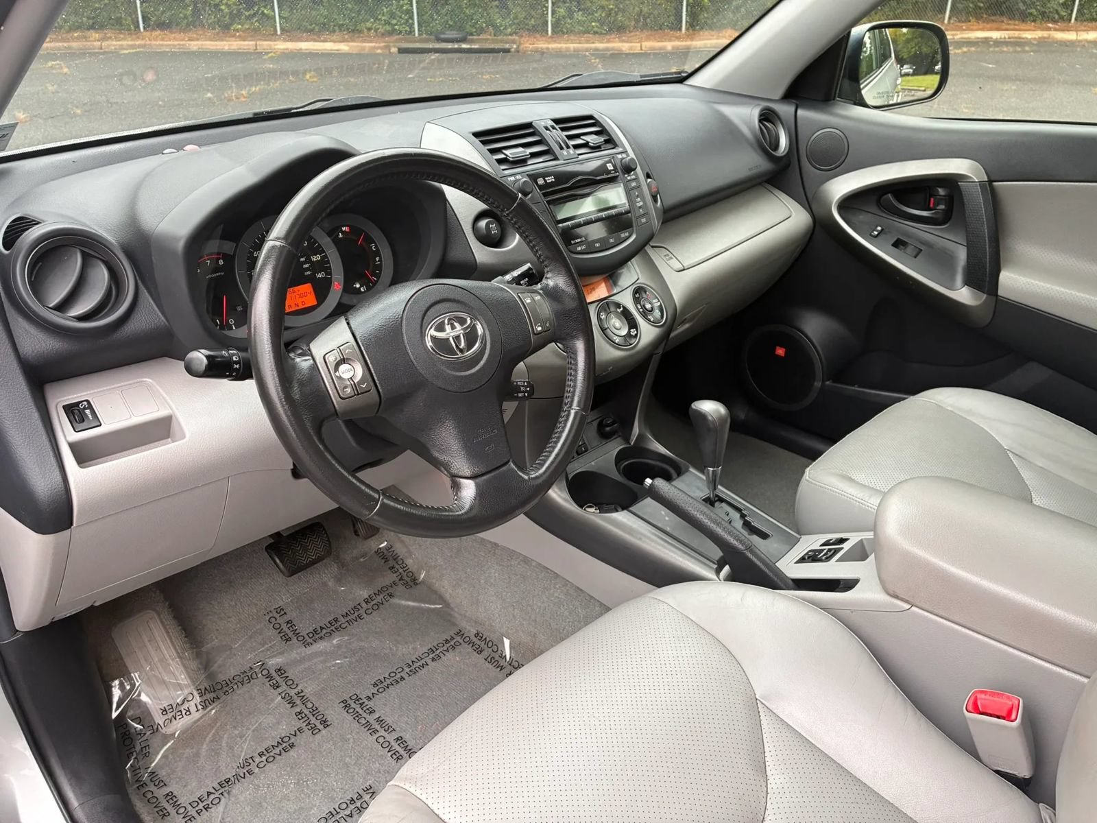 Used 2011 Toyota RAV4 Limited w/ Limited Extra Value Pkg AWD/4WD image 14