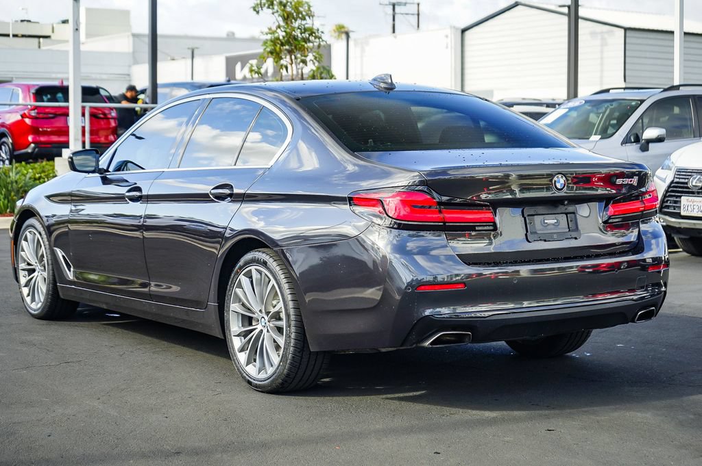 Used 2022 BMW 530i w/ Convenience Package image 7