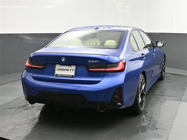 New 2025 BMW 330i Sedan w/ M Sport Package image 11