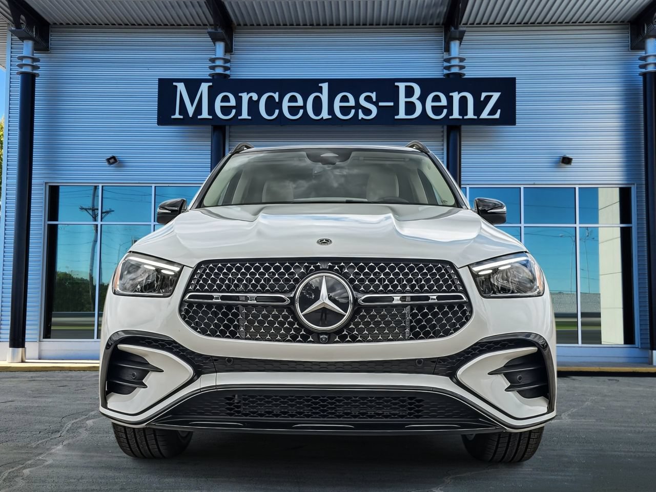 New 2026 Mercedes-Benz GLE 350 4MATIC image 2