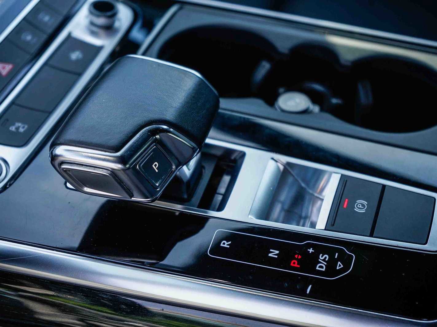 Used 2022 Audi Q7 Premium Plus w/ Premium Plus Package image 22