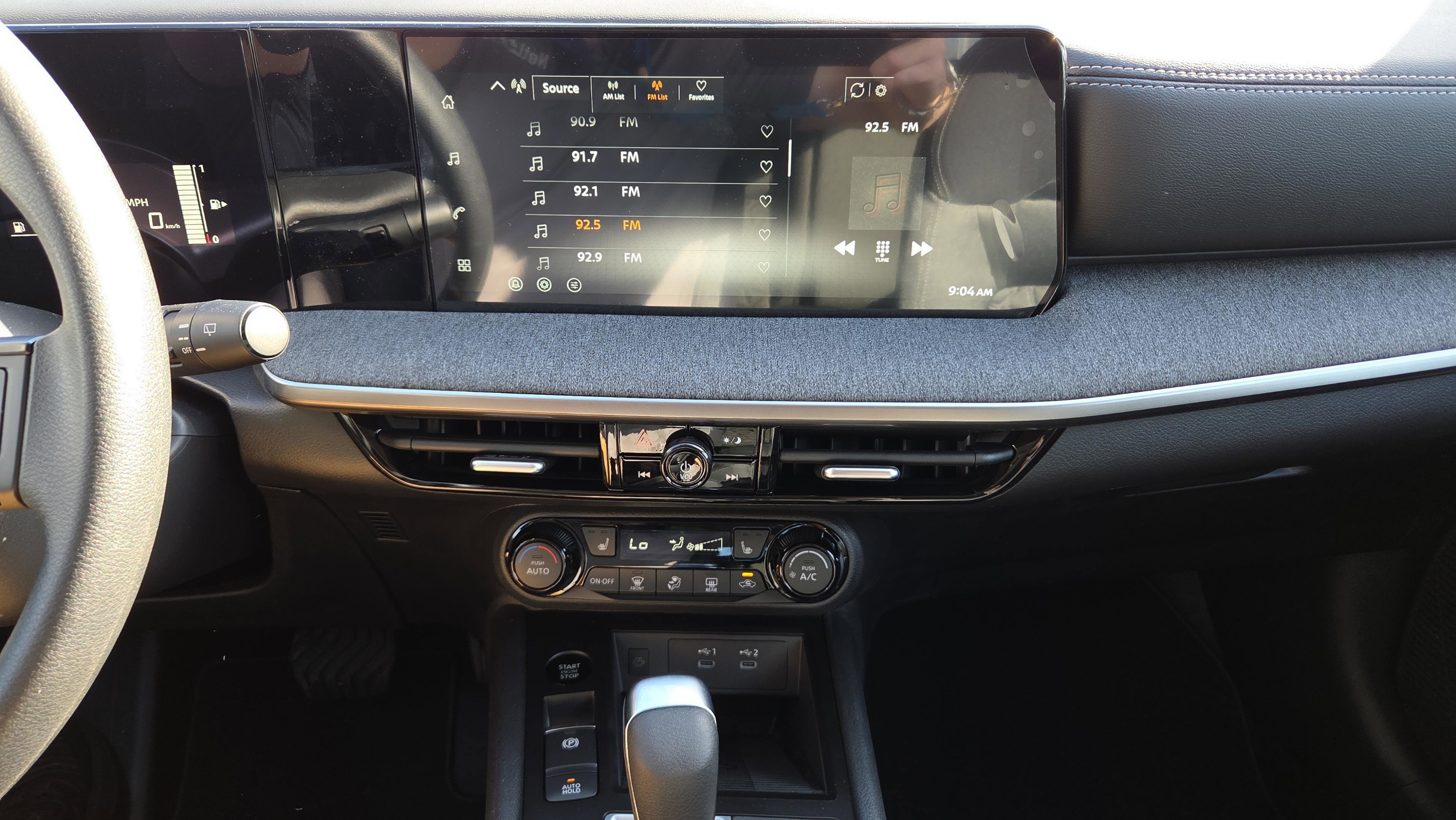 New 2026 Nissan Kicks SV image 15