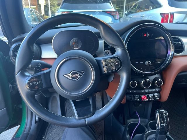 Used 2023 MINI Cooper S w/ Signature Upholstery Package FWD image 10