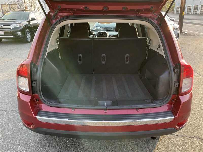 Used 2015 Jeep Compass High Altitude AWD/4WD image 12