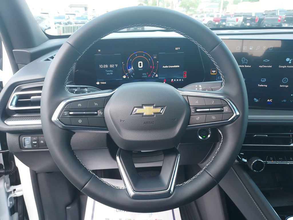 New 2026 Chevrolet Traverse LT w/ Driver Confidence Package FWD image 17