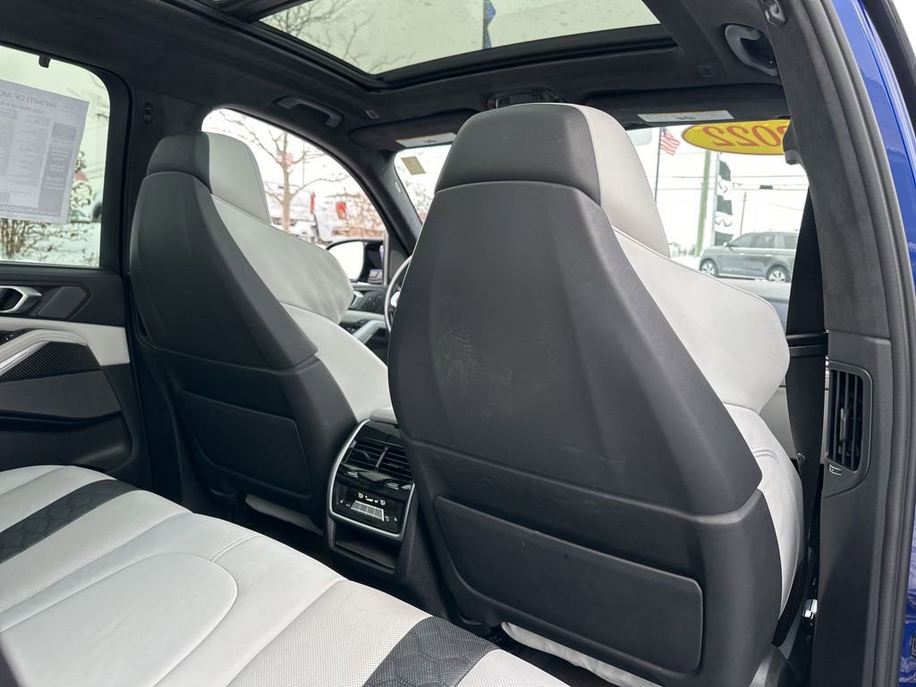 Used 2022 BMW X5 M w/ Executive Package image 32