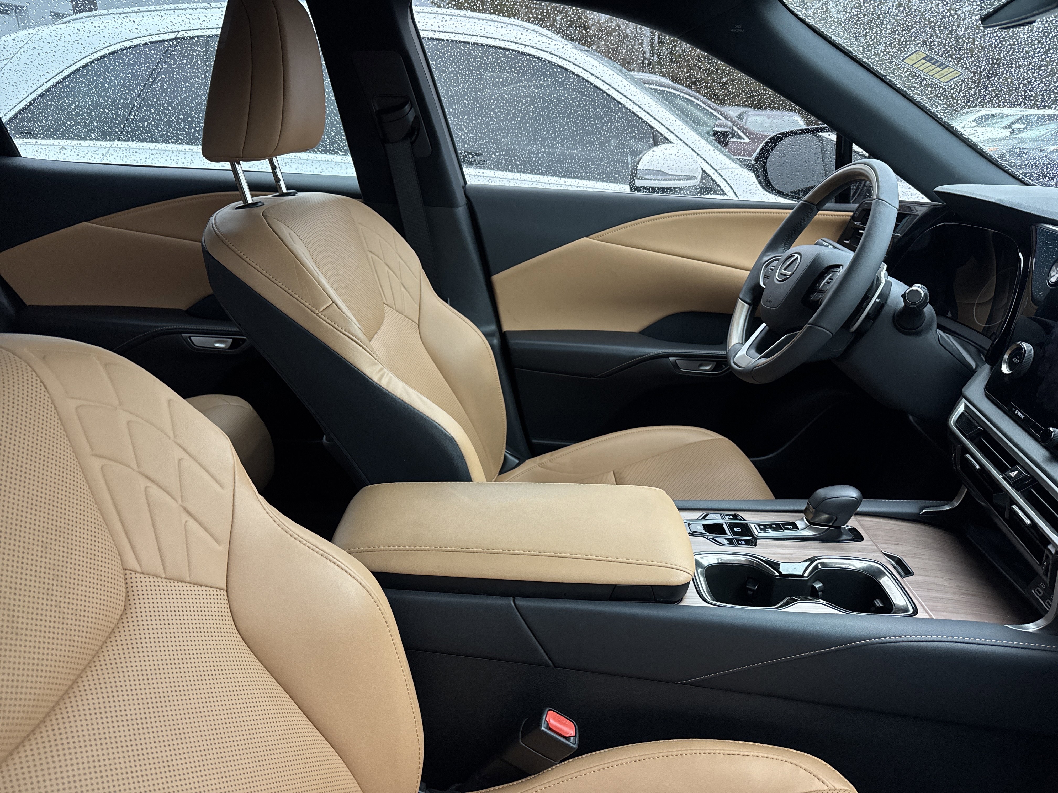 Used 2024 Lexus RX 350 Premium w/ Accessory Package image 9