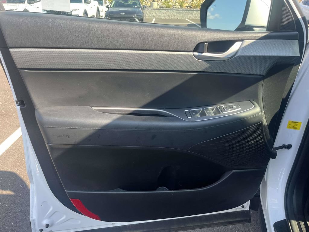 Certified 2025 Hyundai Palisade SEL FWD image 14