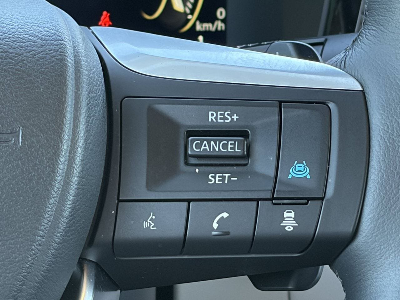 Certified 2026 INFINITI QX60 Luxe FWD image 27