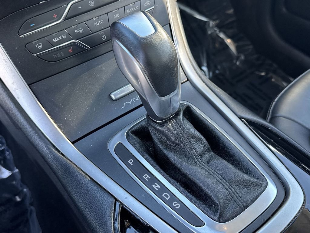 Used 2015 Ford Edge SEL w/ Equipment Group 201A image 22