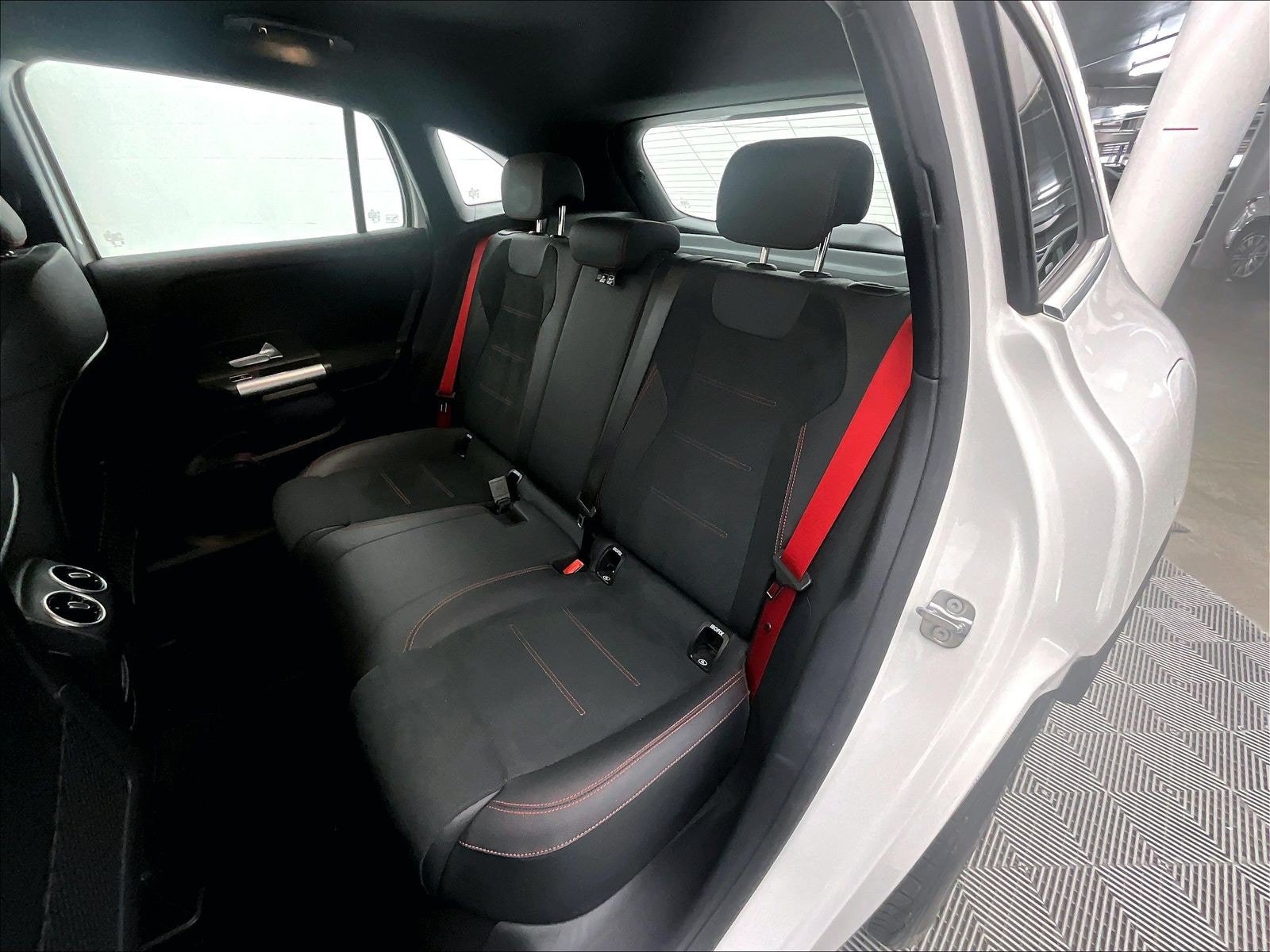 Certified 2023 Mercedes-Benz GLA 35 AMG 4MATIC image 18