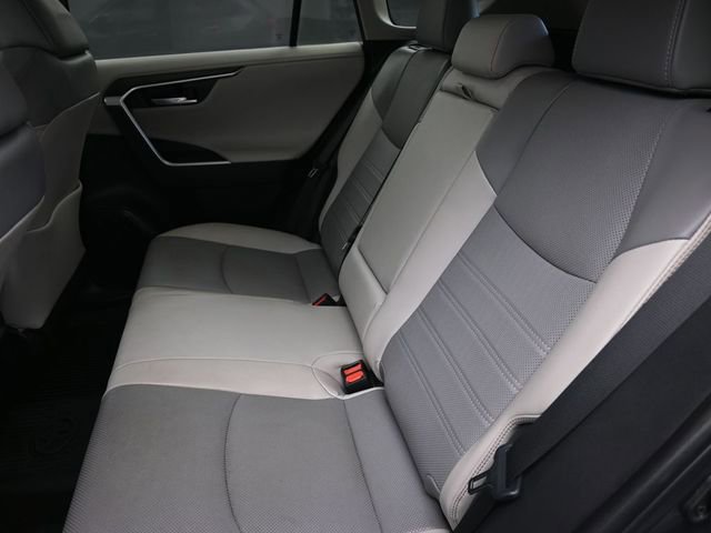 Used 2023 Toyota RAV4 Limited image 10