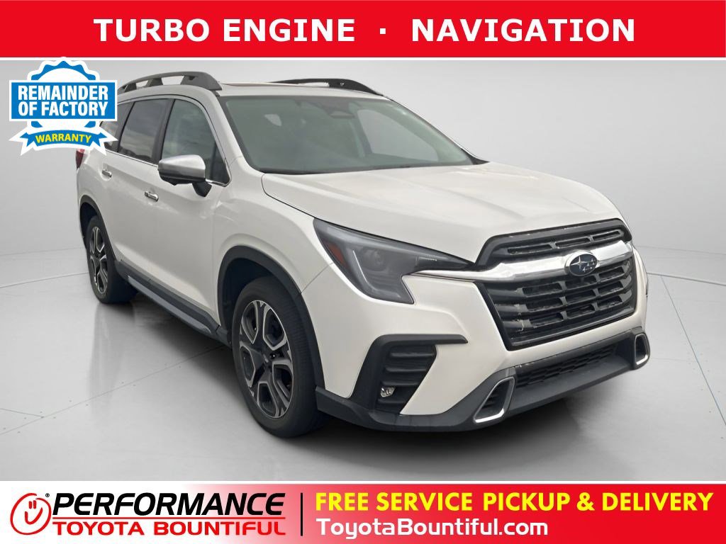 Used 2023 Subaru Ascent Touring image 1