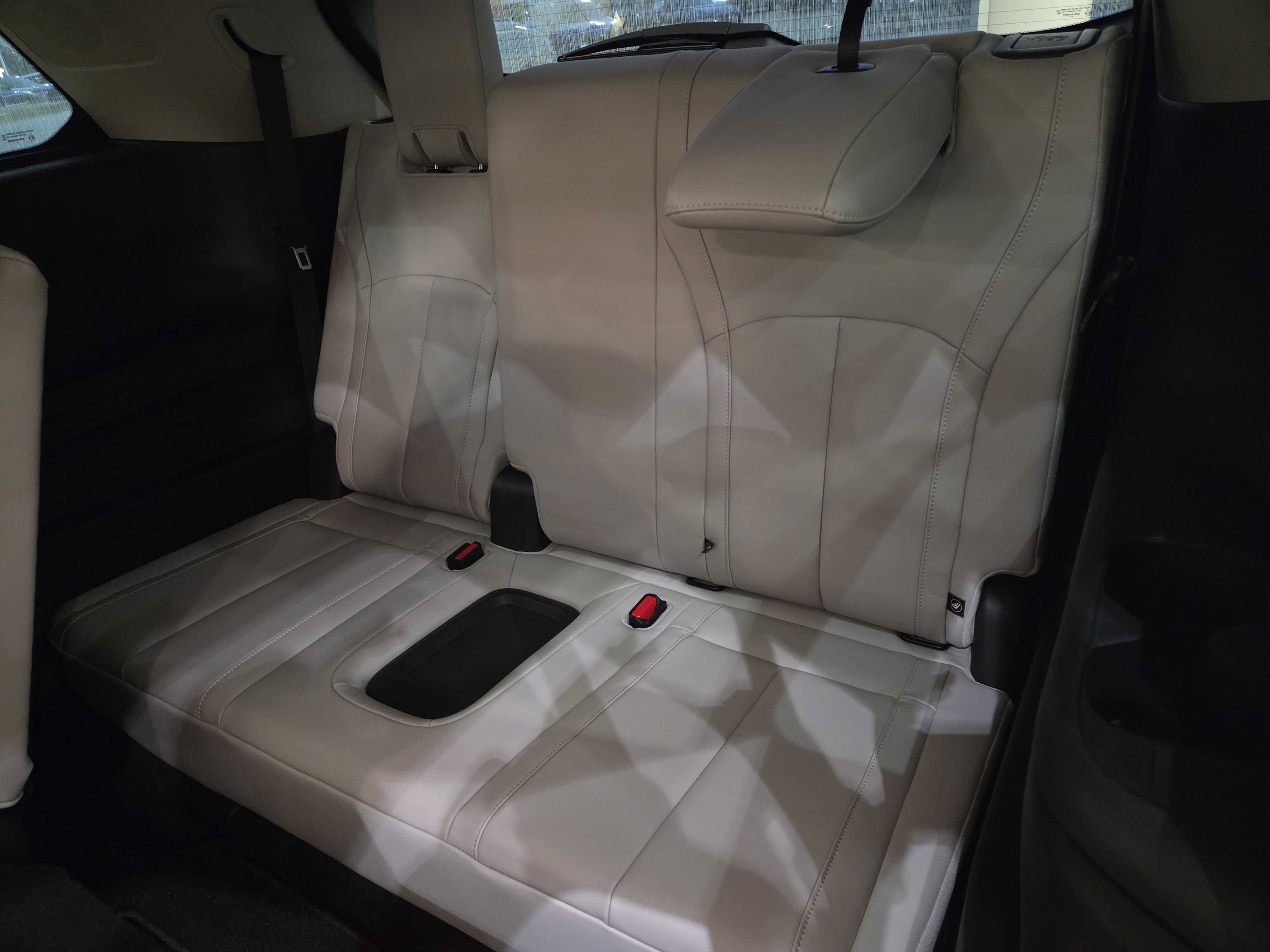 New 2026 INFINITI QX60 Luxe w/ Cargo Package image 9