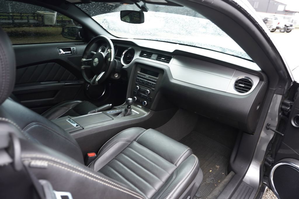 Used 2013 Ford Mustang GT Premium w/ Security Pkg image 7